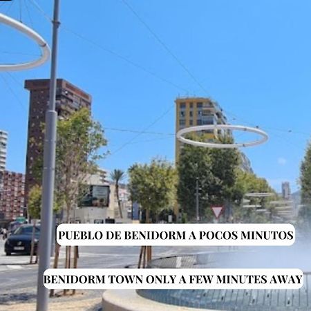 Apartamento Completo El Pato De Loix Apartment Benidorm Luaran gambar